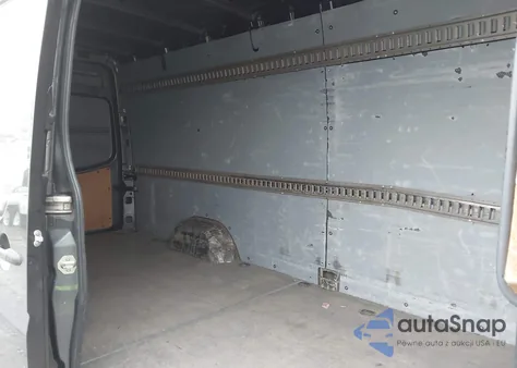 2016 Mercedes-Benz Sprinter 2500 High Roof from USA, damaged, VIN WD3PE8DD2GP308147